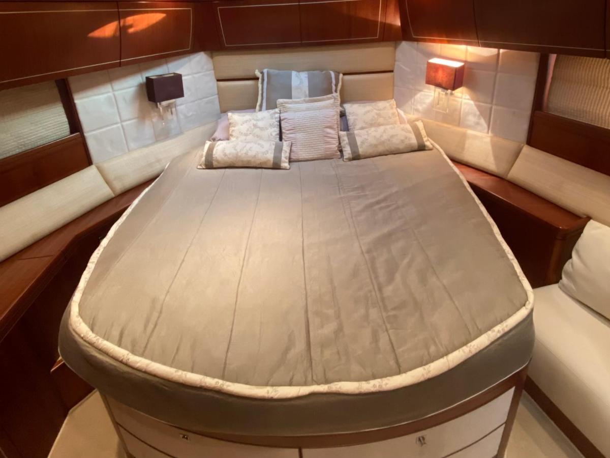 Hotel Yacht In Barcelona Sant Adria de Besos Exteriér fotografie