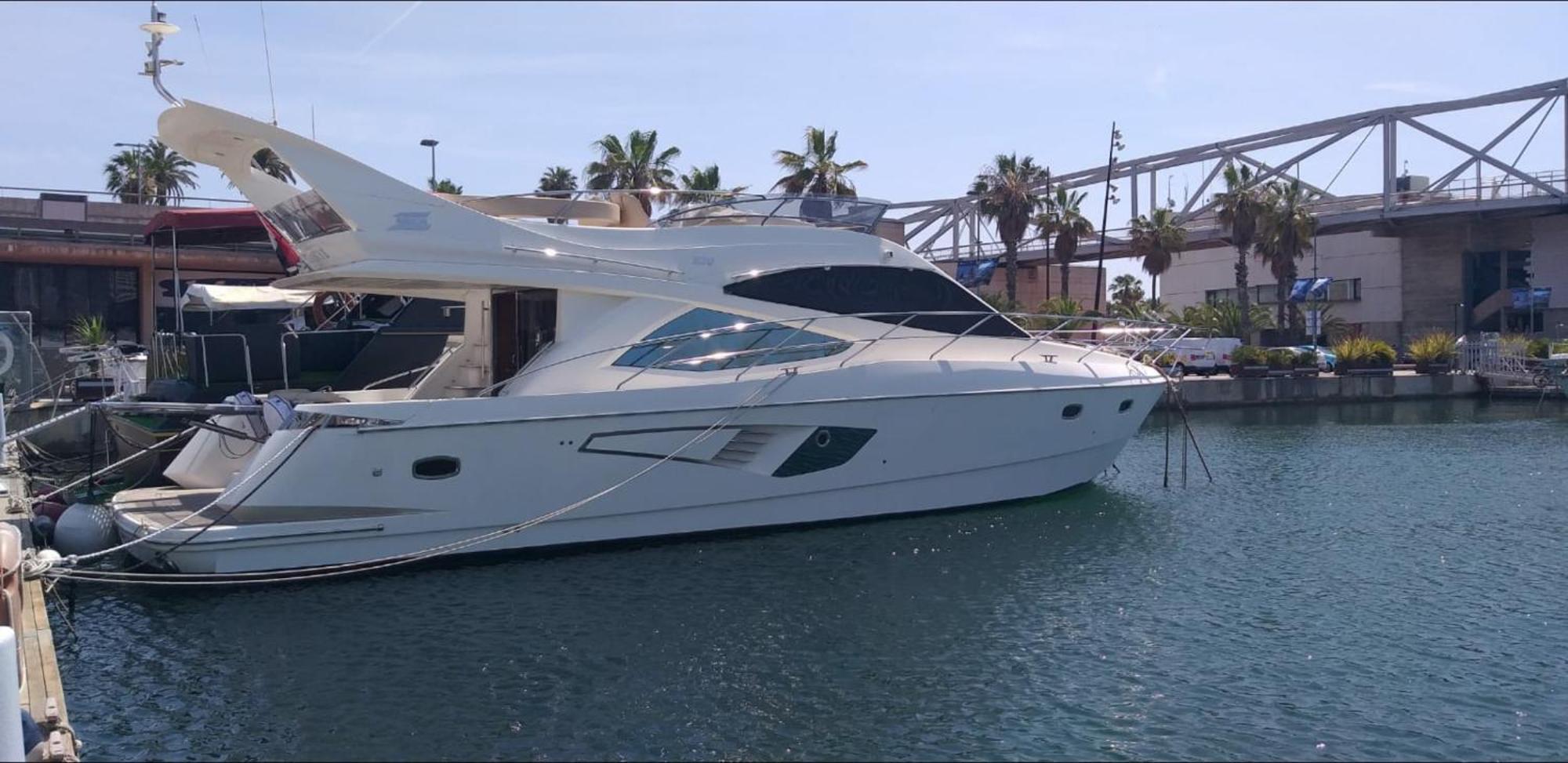 Hotel Yacht In Barcelona Sant Adria de Besos Exteriér fotografie